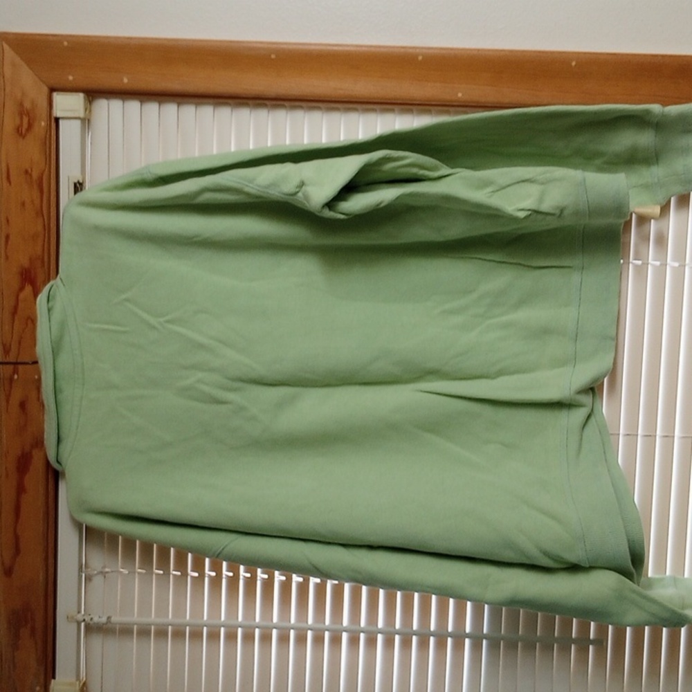 Sweatshirt - Picture 2 of 3